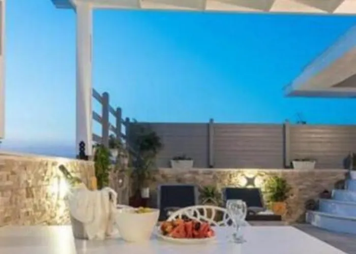 Rhodes Center Luxurious Penthouse *